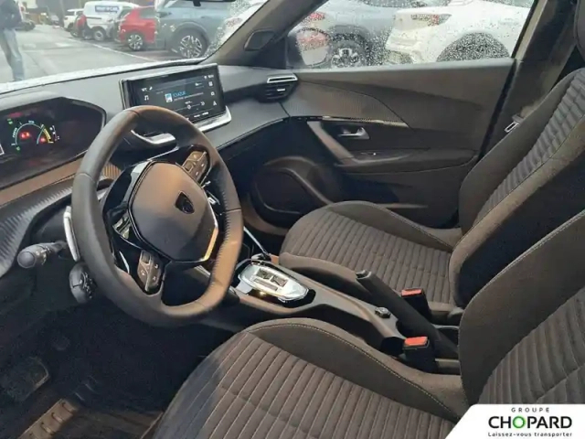 Peugeot 2008 hybrid 136 e-dcs6 — photo 29