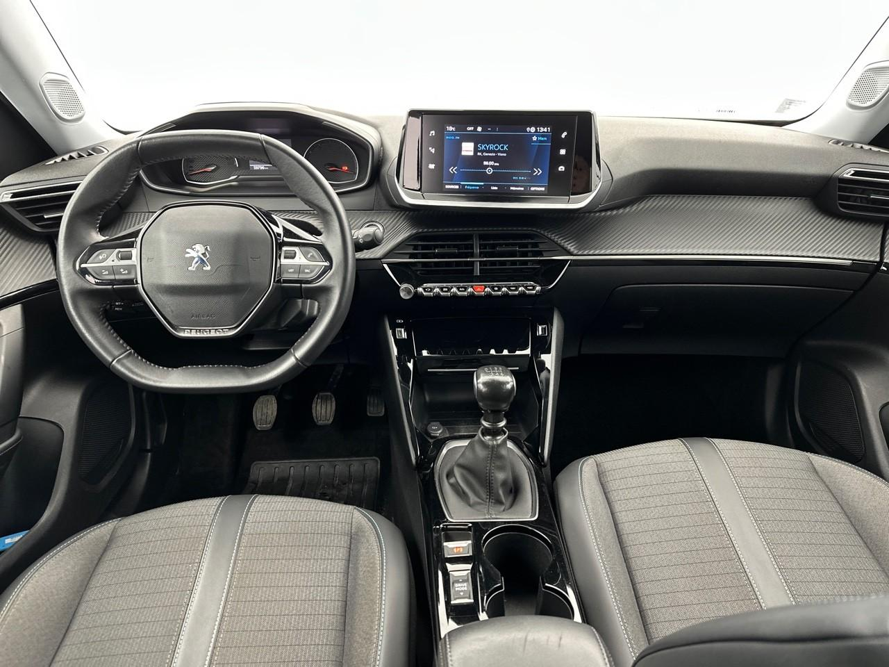 Peugeot 2008 puretech 100 s&s bvm6 allure — photo 12