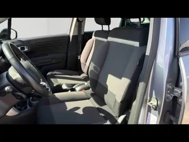 Citroën C3 Aircross puretech 130ch s&amp;s shine e6.d-temp — photo 11