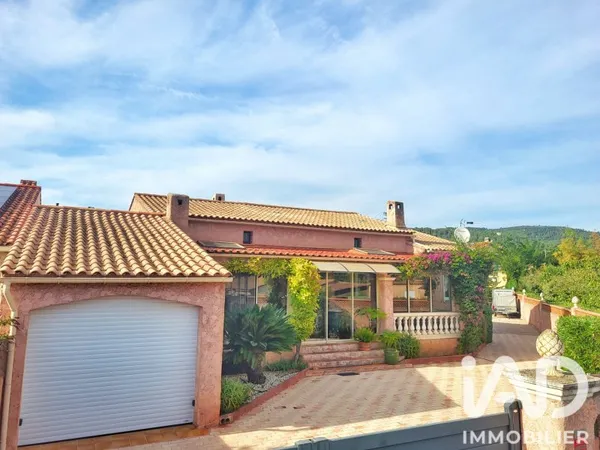 Maison 5 pièces 198 m²