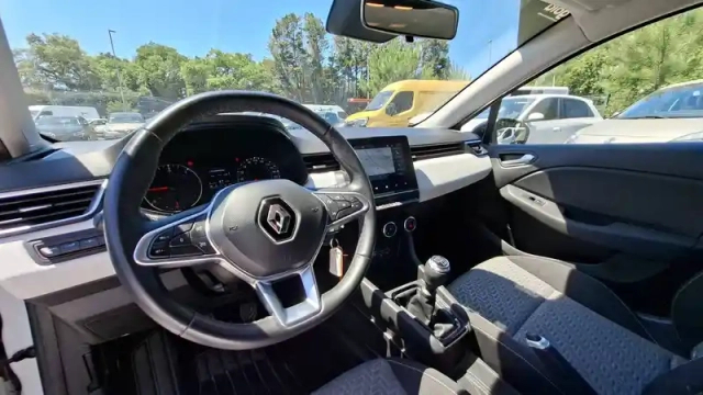 Renault Clio societe blue dci 100 — photo 37