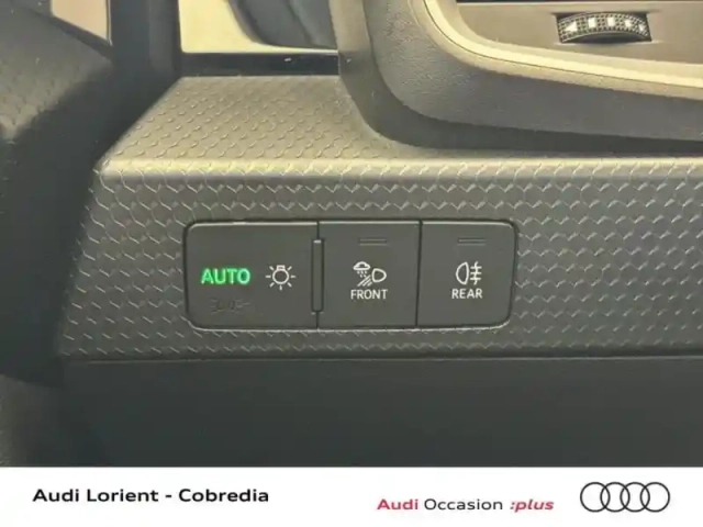 Audi A1 sportback 25 tfsi 95ch advanced — photo 12