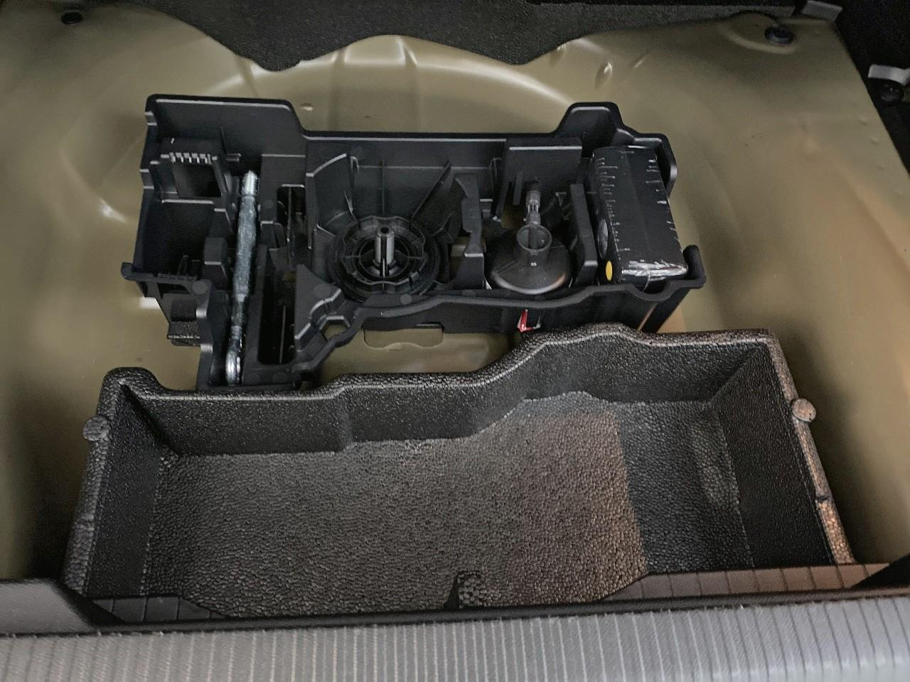 Peugeot 2008 hybrid 145 e-dcs6 style — photo 16