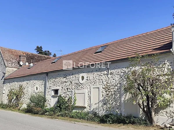 Local d'activité 187 m²