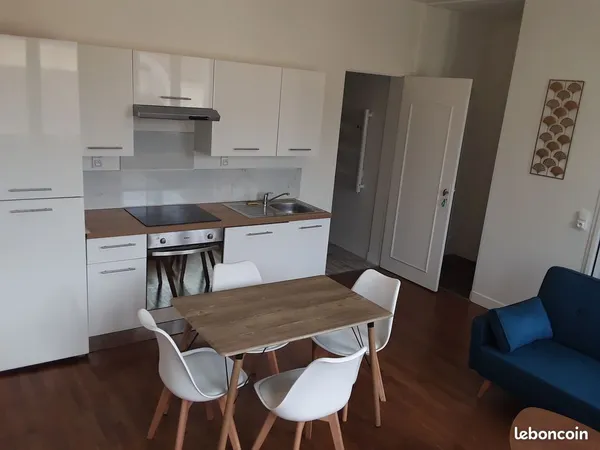 ★ t2 meuble ★ centre ville ★