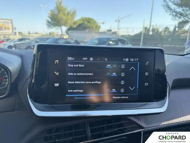 Peugeot 2008 puretech 100 s&amp;s bvm6 — photo 14