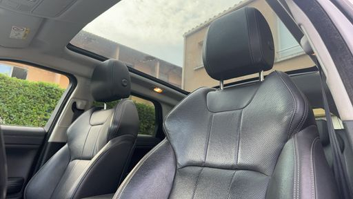 Land Rover Range Rover Evoque 2.0 TD4 150 4WD BVA9 - HSE – 2018 – 121252 km – Diesel – Boîte Automatique — photo 12