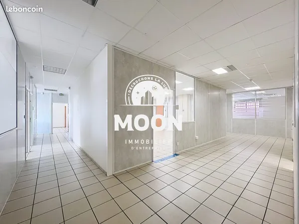 Bureaux 400 m² Graulhet