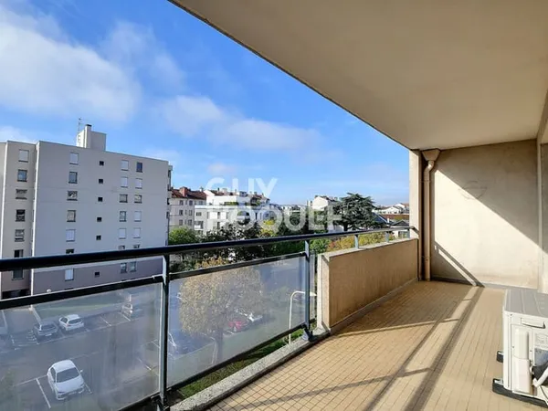 Sans Souci / Monplaisir - Rare T4 d'exception de 110 m² climatisé avec 2 balcons, Garage & Cave Lyon