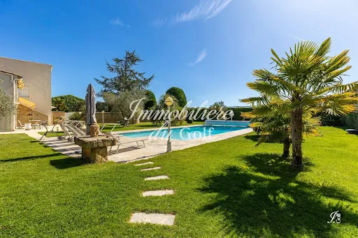 Propriété 8 pièces 246 m²