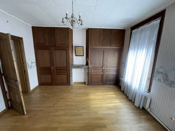 Maison 6 pièces 151 m²