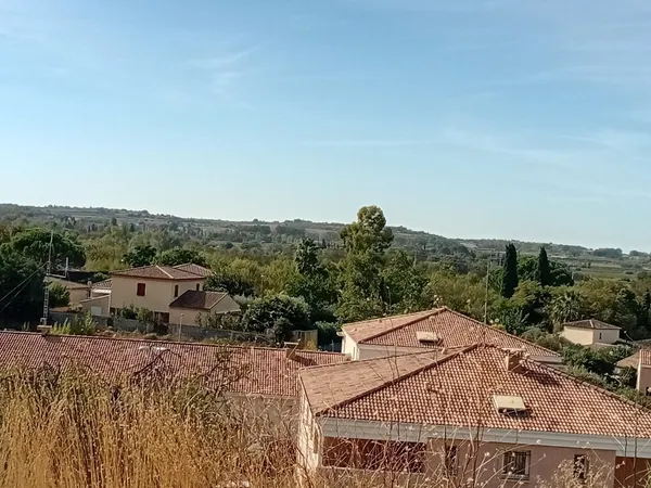 Terrain en individuel 687 m²