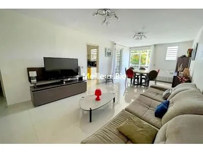 APPARTEMENT T3 MEUBLÉ À LOUER AU GOSIER — Proche Plage et Centre-Ville, Guadeloupe