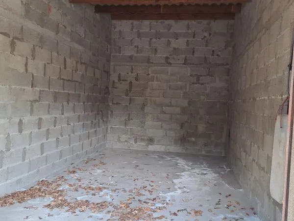 à louer garage 18m2 PAIMBOEUF