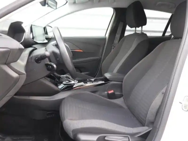 Peugeot 208 e- 136ch active business — photo 9