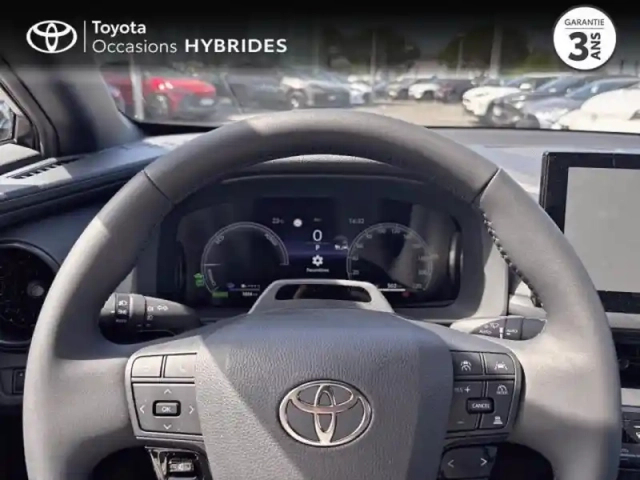 Toyota C-Hr 2.0 hybride rechargeable 225ch graphic my26 — photo 13