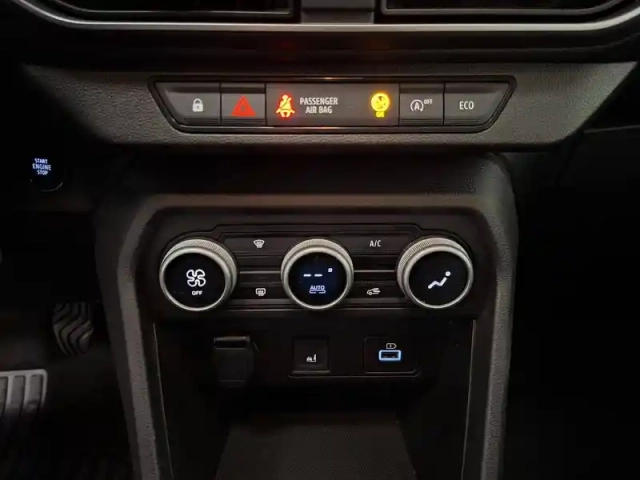 Dacia Sandero eco-g 100 — photo 46