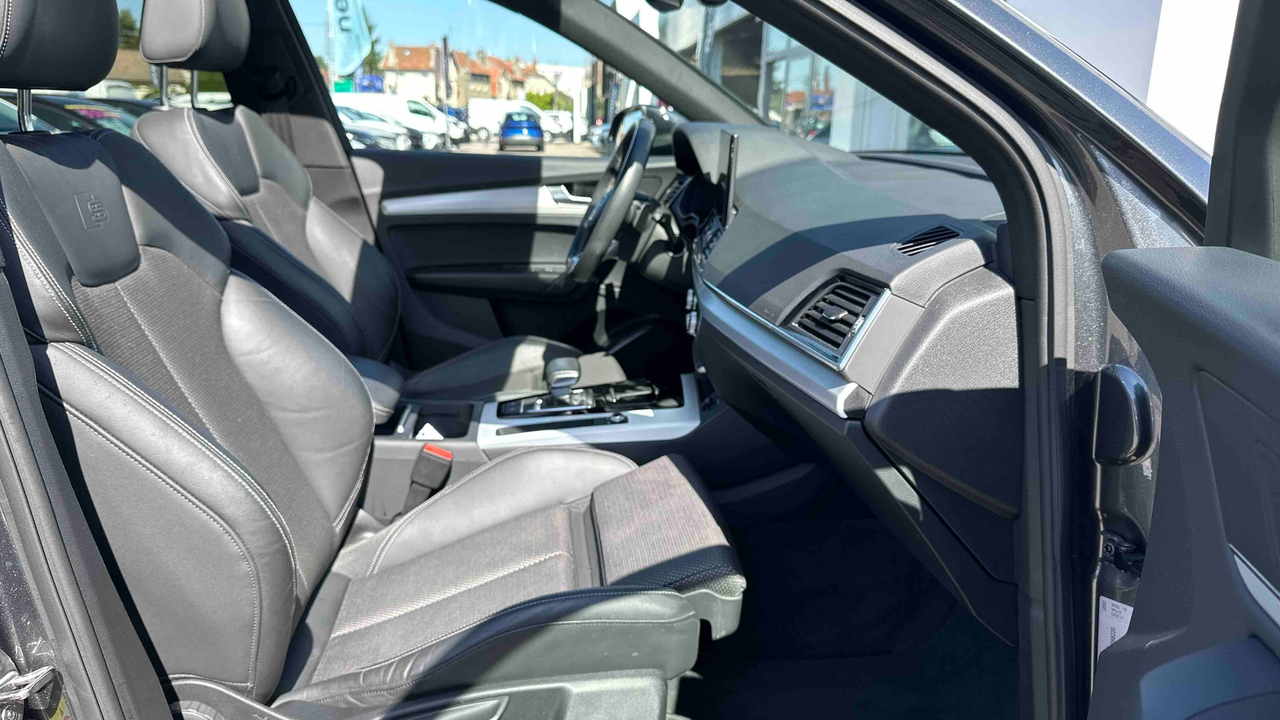 Audi Q5 Sportback 35 TDI 163 S tronic 7 — photo 23