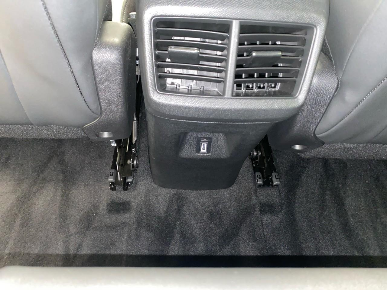 Citroën C5 Aircross bluehdi 130 eat8 max — photo 23