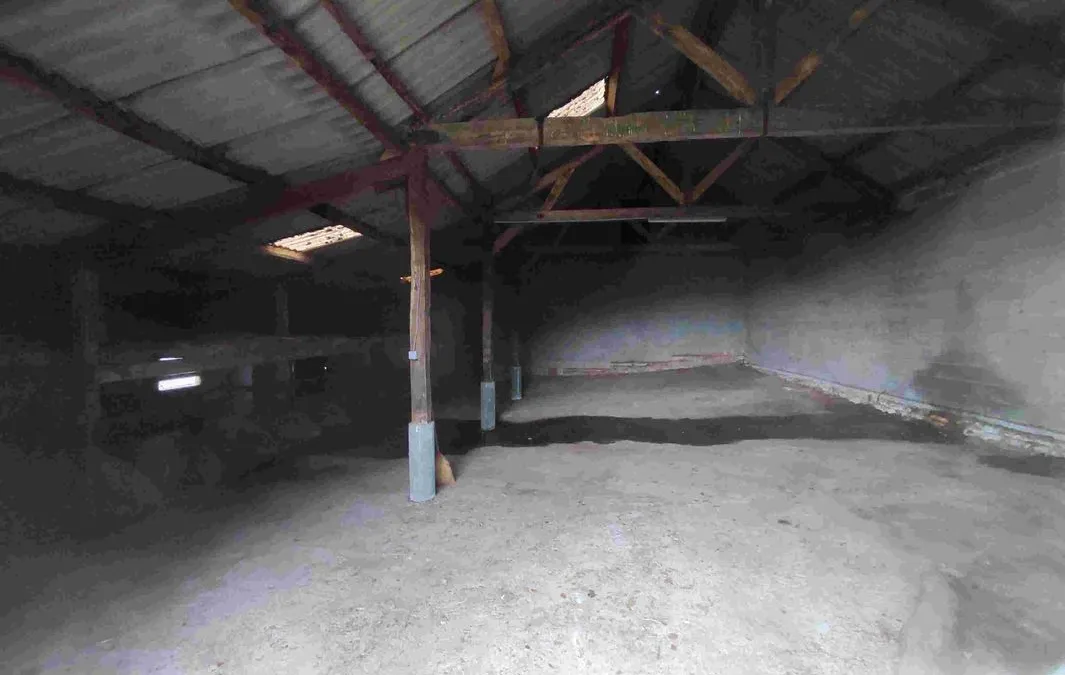 Photo 2