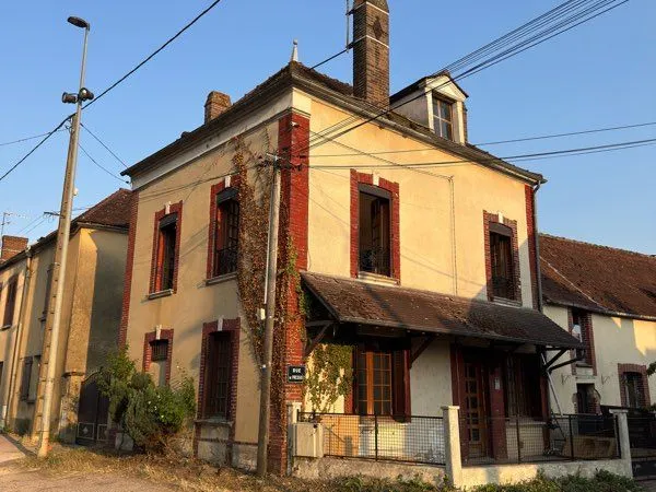 Maison à louer à Avrolles - Altore 14