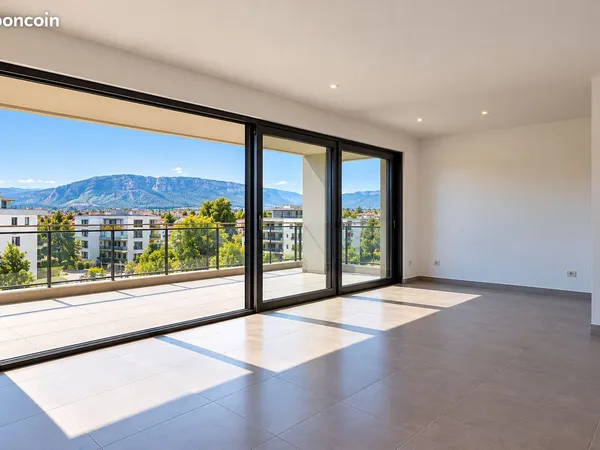 Appartement 4 pièces 114 m² - Terrasse 17 m² - Garage & cave - Saint-Julien-en-Genevois