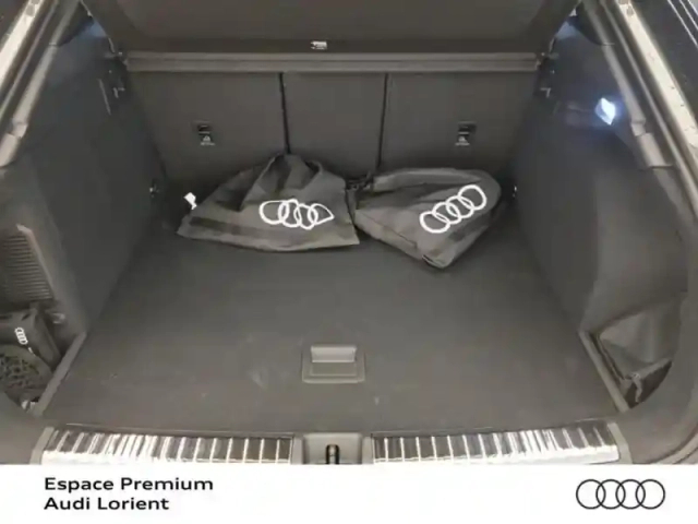 Audi Q3 sportback 1.5 e-hybrid 272ch s line s tronic 6 — photo 9