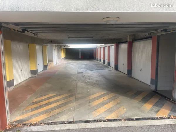 Garage,, à louer Saint-Dizier, 70