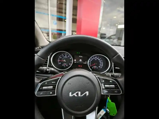 Kia Ceed 1.0 t-gdi 100ch active my25 — photo 14