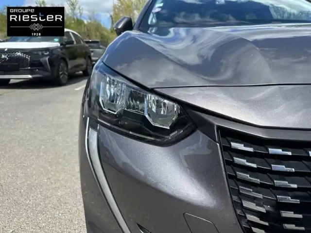 Peugeot 208 puretech 100 s&amp;s bvm6 — photo 16