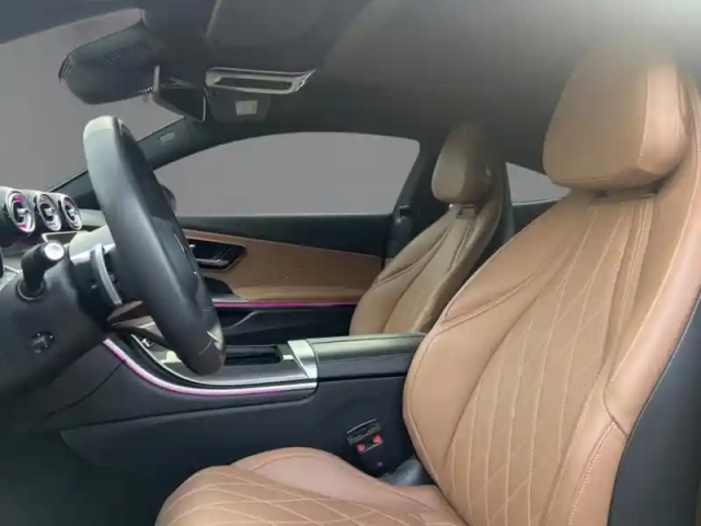 Mercedes Cle 220 d amg line coupé — photo 20