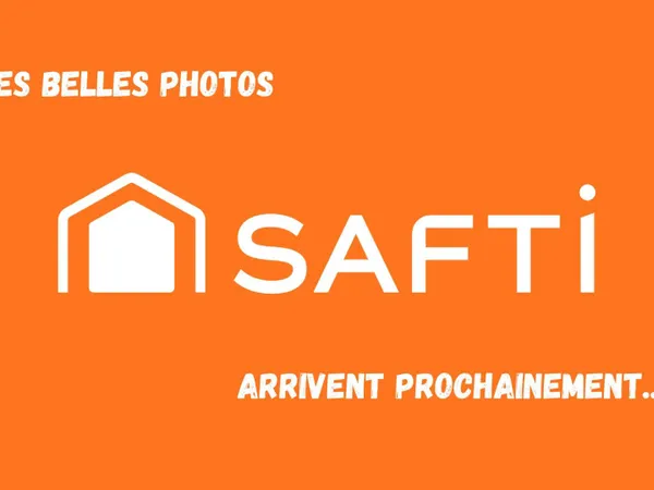 Très grande maison avec dépendances