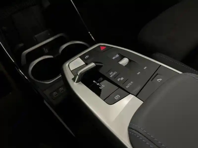 Bmw X1 xdrive25e 245ch m sport — photo 11
