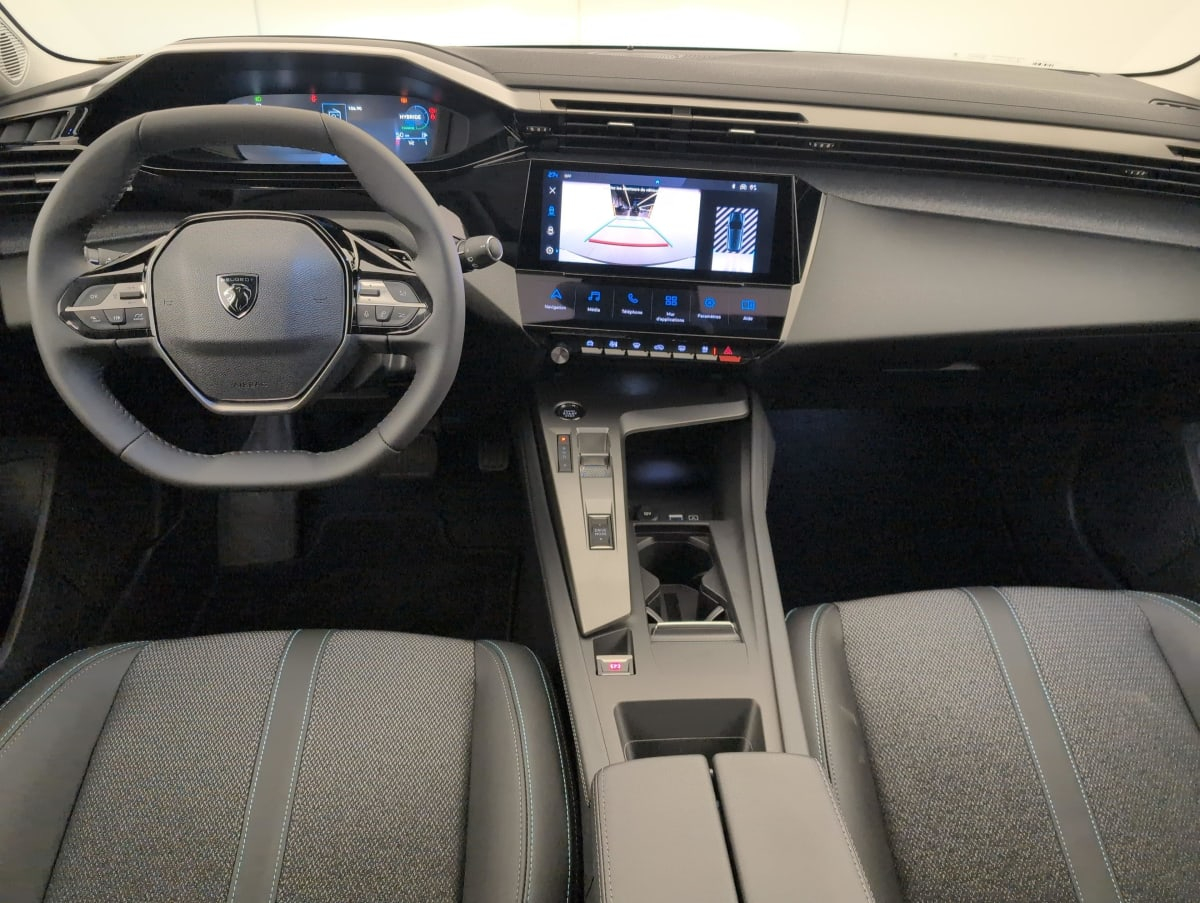 Peugeot 308 — photo 13