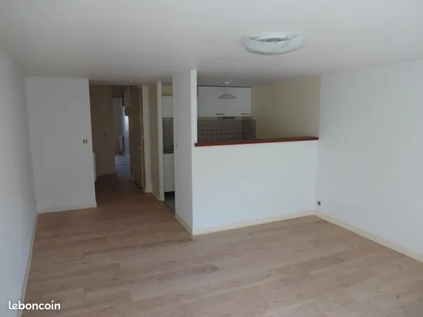 T3 de 53M2 ville haute