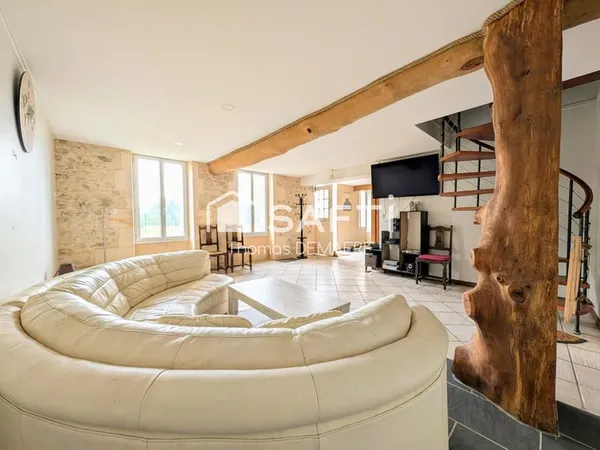Maison rénovée 5 chambres avec vue campagne