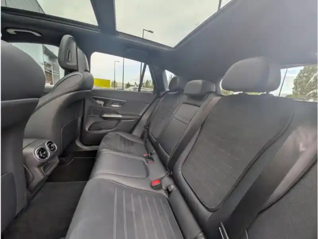 Mercedes Glc 300 de — photo 19