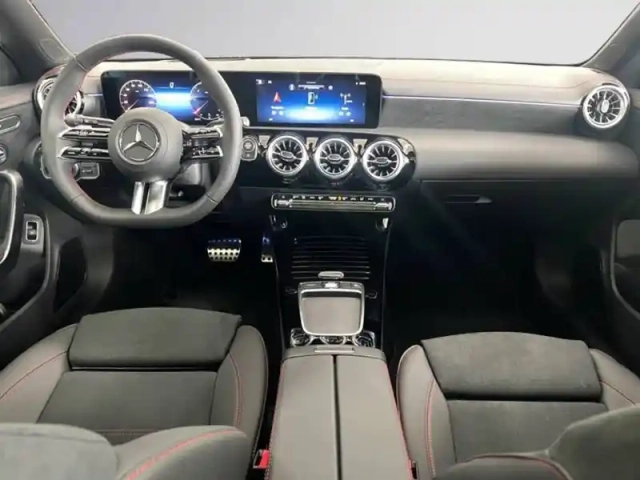 Mercedes Cla 200 d shooting brake amg l — photo 11