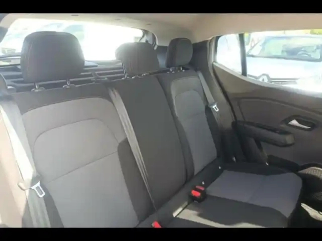 Dacia Sandero 1.0 tce 110ch stepway extreme + — photo 11