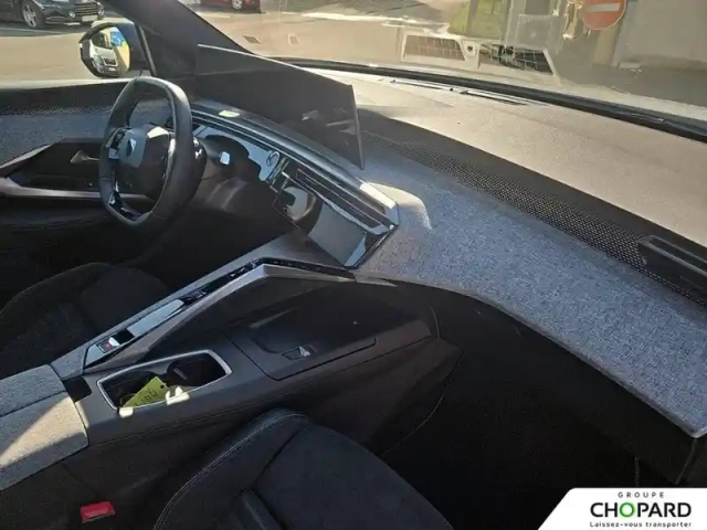 Peugeot 3008 hybrid 145 e-dcs6 — photo 13