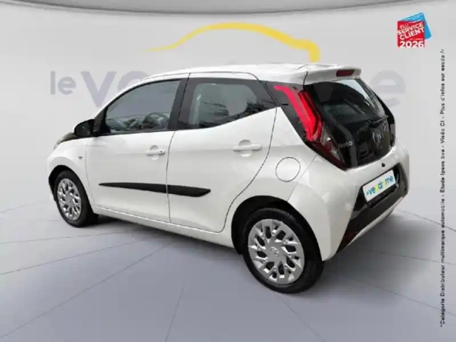 Toyota Aygo 1.0 vvt-i 72ch x-play 5p my20 — photo 23