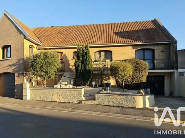 Maison 9 pièces 184 m²