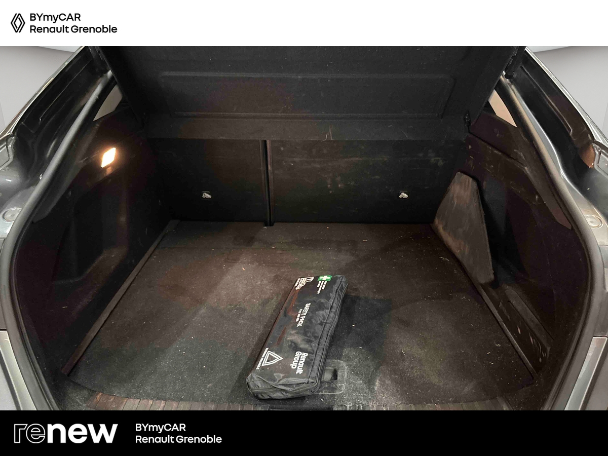 Renault Arkana E-Tech hybride 145 - 22 — photo 13