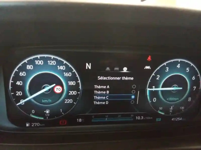 Hyundai Bayon 1.0 t-gdi 100 hybrid 48v — photo 56