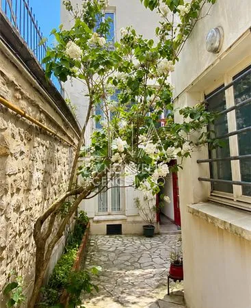 Studio 1 pièce 18 m²