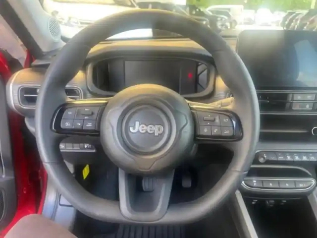 Jeep Avenger electrique 156ch 115kw longitude — photo 8