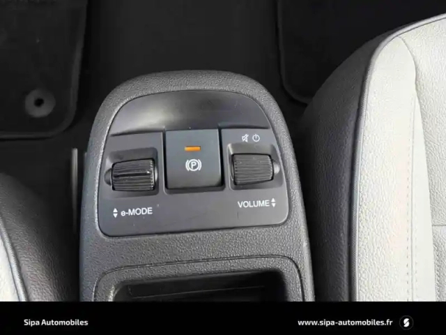Fiat 500 3+1 e 118 ch — photo 23