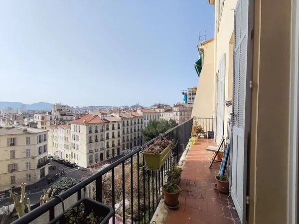 Appartement 4 pièces 90 m²