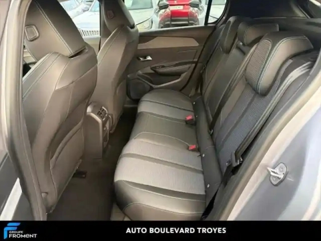 Peugeot 308 1.5 bluehdi 130ch s&amp;s allure eat8 — photo 12