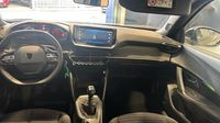 Peugeot 2008 1.2 PureTech 100ch S&S Active — photo 11